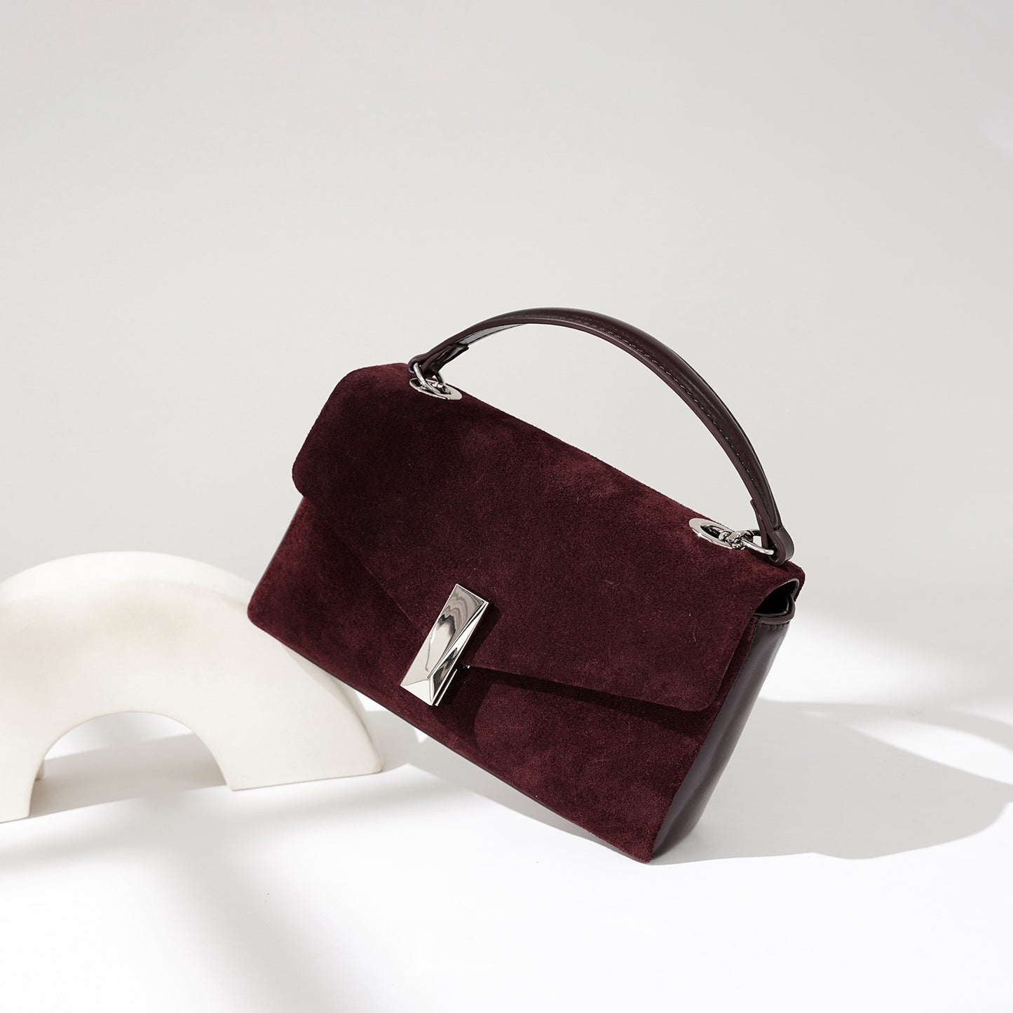 NOMAD - Sac à bandoulière en cuir de vachette